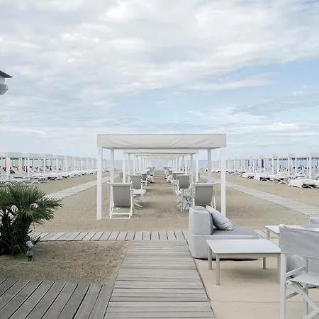 Villa Grey-3