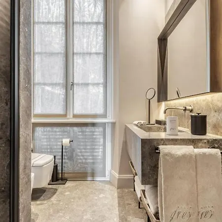 Villa Grey-2